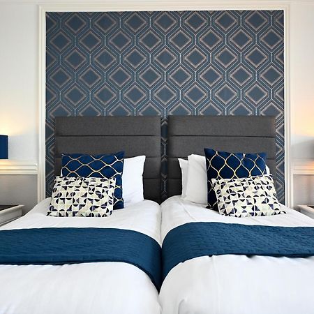 Mackays Hotel Oban Bagian luar foto