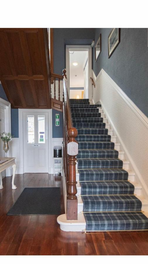 Mackays Hotel Oban Bagian luar foto