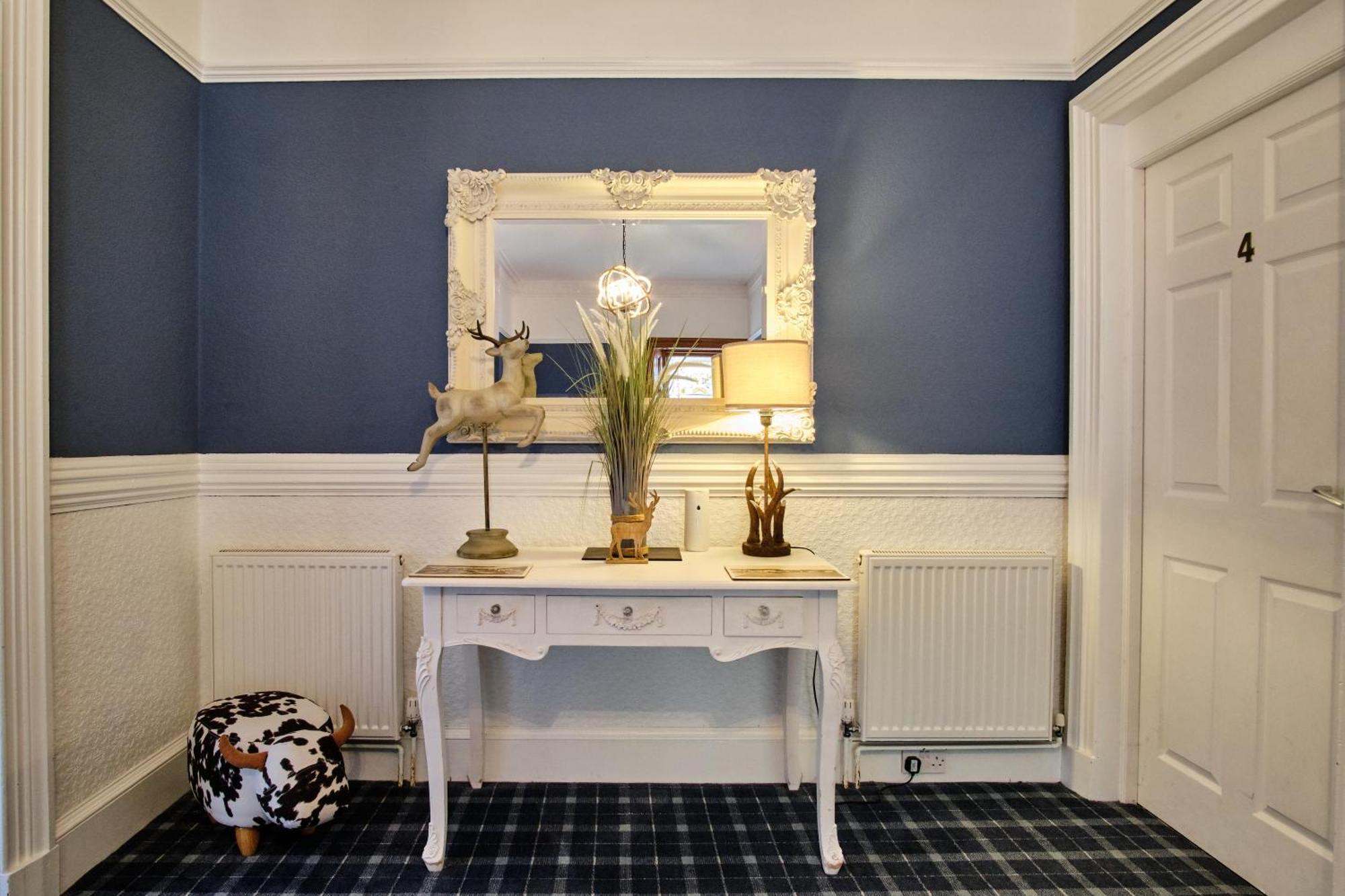 Mackays Hotel Oban Bagian luar foto